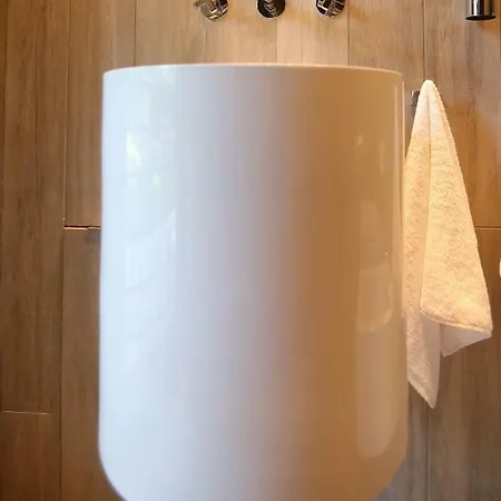 Es Lounge منزل للإقامة روما