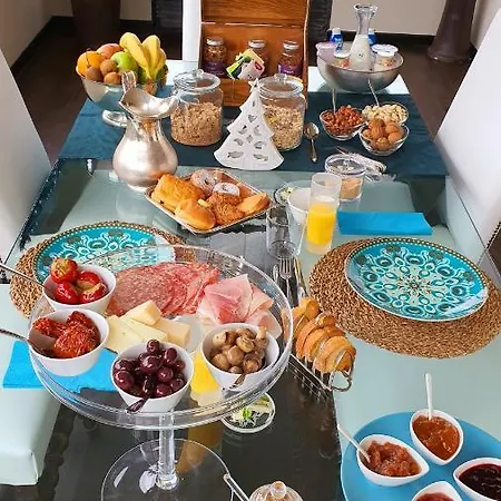 Es Lounge روما